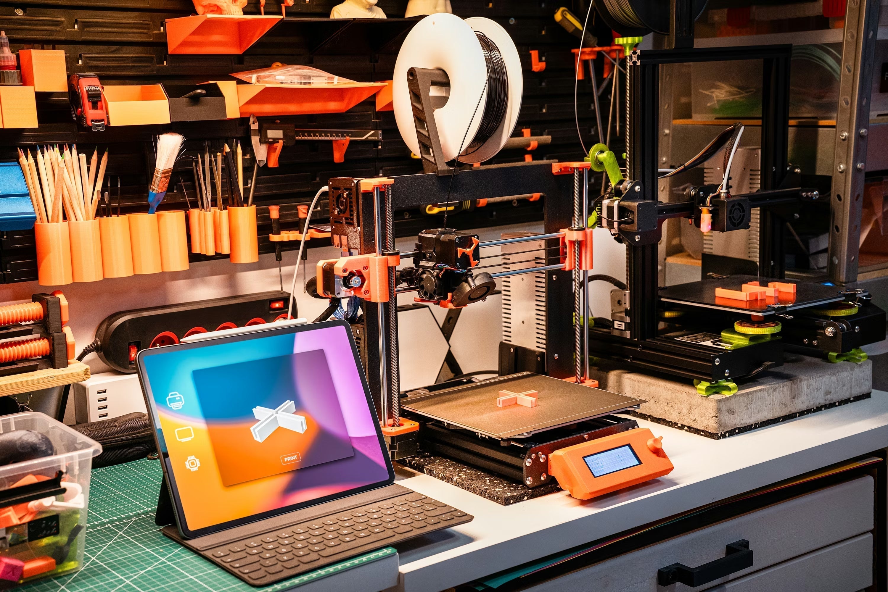 Popular Science: Comparison of Common 3D Printing Technologies DLP, SLA, LCD, FDM
