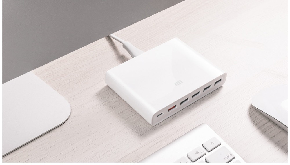 Newest Xiaomi 6 Ports Fast Charger, Born for Charging