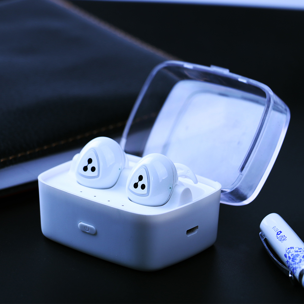 

Syllable D900S Wireless Bluetooth earbuds with Noise Cancelling