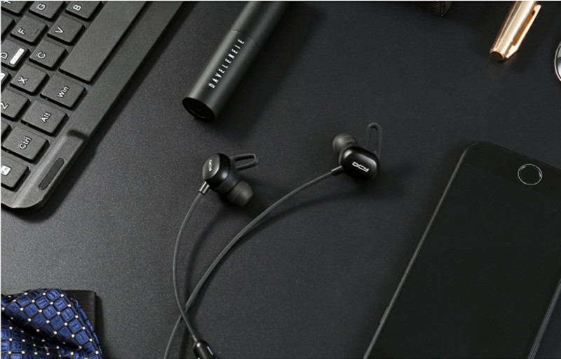 qcy e2 bluetooth earphones price