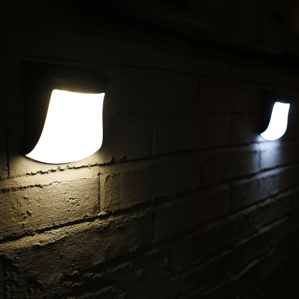 Phototonus Solar Energy 3 LED Night Light Waterproof Garden Wall Lamp